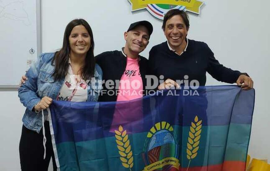 Imagen de Fernando Spipperi en la Comparsa Mar&iacute; Mar&iacute;