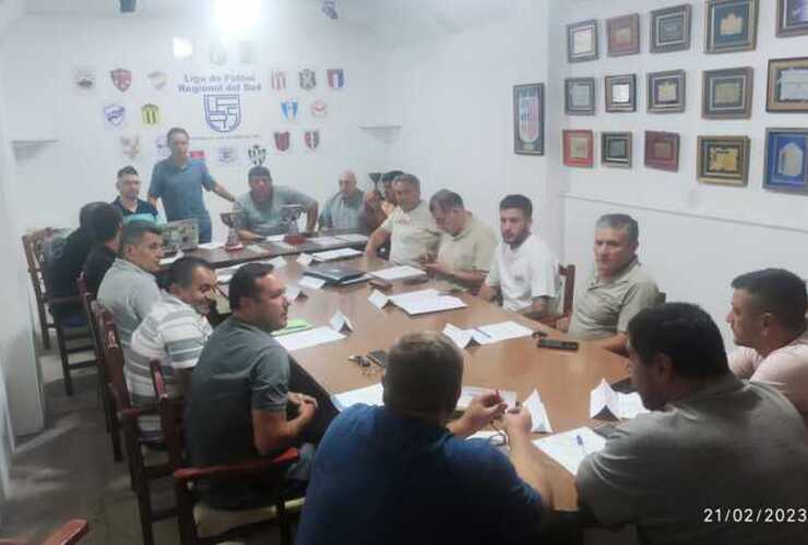 Imagen de As&iacute; qued&oacute; conformado el Fixture de la Liga Regional del Sud 2023