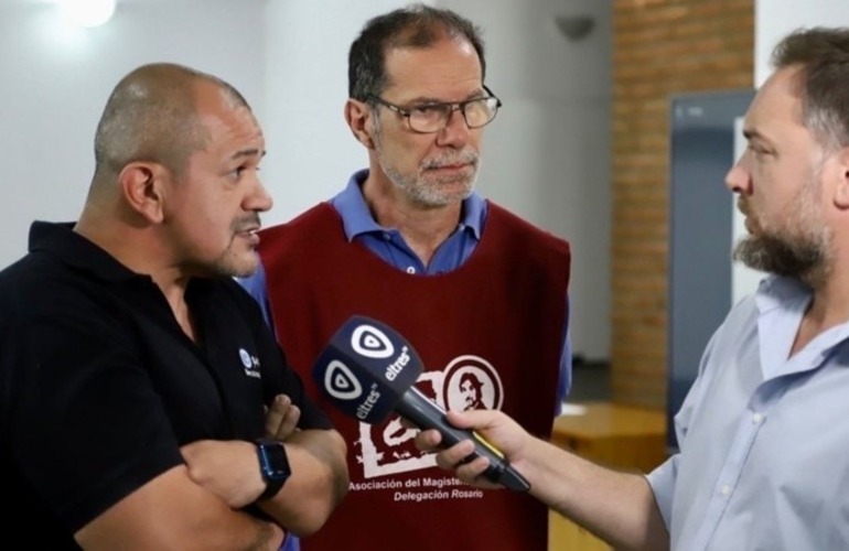 Imagen de Provincia ofreció mismo porcentaje de aumento que Nación y los gremios quedaron disconformes: "Condiciona el inicio de clases"