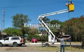 Imagen de Comenz&oacute; la instalaci&oacute;n del tendido de fibra &oacute;ptica para optimizar el sistema de monitoreo municipal