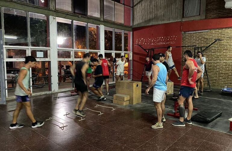 El �Gato� realiza trabajos de gimnasio en la sede principal.