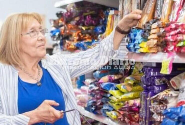 Imagen de El programa de beneficios de Pami suma descuentos del 10 y 15% en cadenas de supermercados