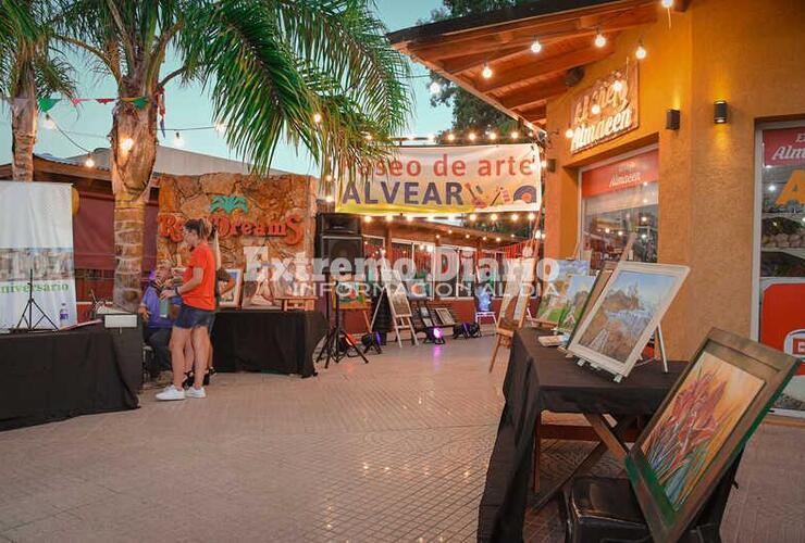 Imagen de Alvear: Paseo de arte en Tierra de Sueños