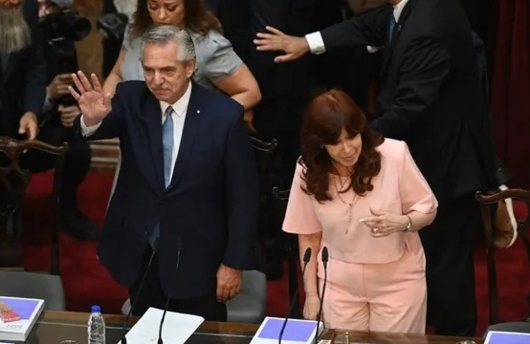 Imagen de Alberto Fern&aacute;ndez: "Pido a la Justicia que investigue el intento de asesinato de la vicepresidenta"