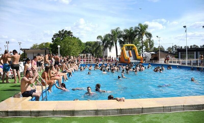 Imagen de Este domingo, el Club Uni&oacute;n cerrar&aacute; su temporada de pileta con diferentes actividades