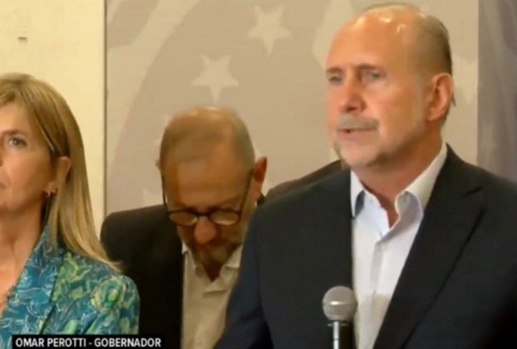 El gobernador encabez&oacute; una conferencia tras la reuni&oacute;n de la Junta Provincial de Seguridad. (GSF)