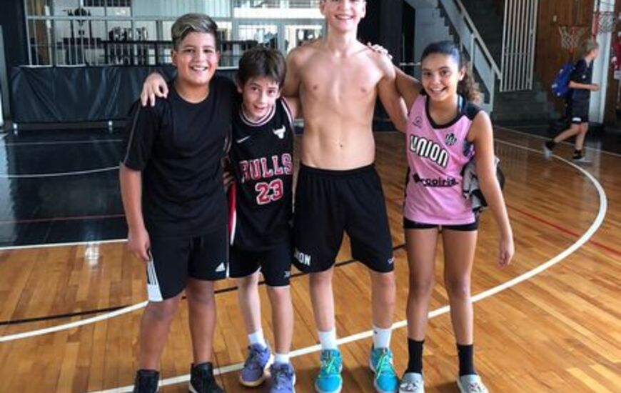 Imagen de Uni&oacute;n realiz&oacute; un torneo interno 3 x 3 para las categor&iacute;as formativas masculinas y femeninas