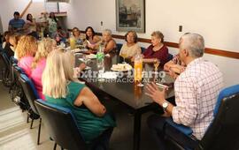 Imagen de D&iacute;a de la Mujer: La Municipalidad agasaj&oacute; a �Mujeres solidarias� de la ciudad
