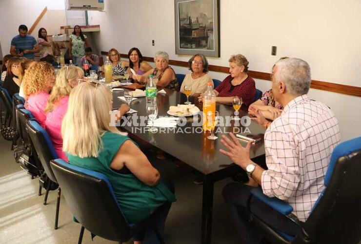 Imagen de Día de la Mujer: La Municipalidad agasajó a Mujeres solidarias de la ciudad