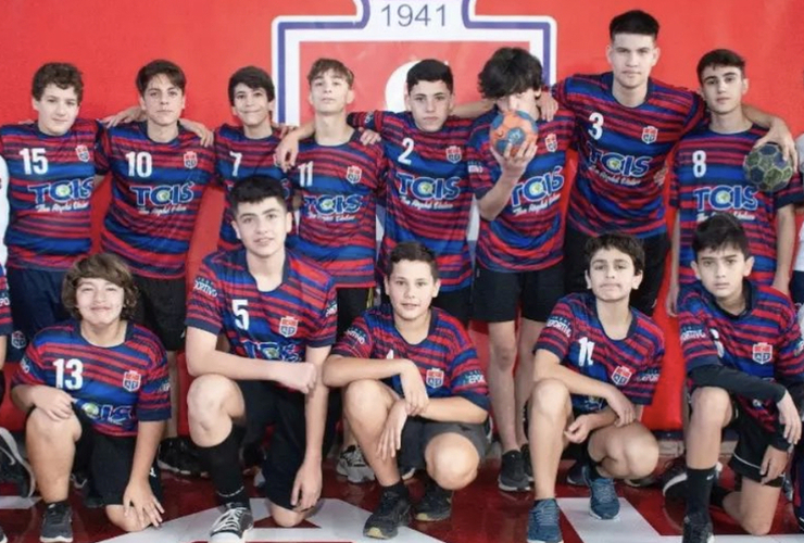 Imagen de Los Cadetes de Talleres, juegan un partido amistoso ante ante Somisa.