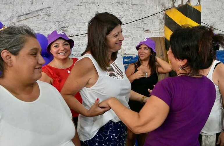 Imagen de Clara García encabezó un almuerzo con más de mil dirigentes de organizaciones sociales