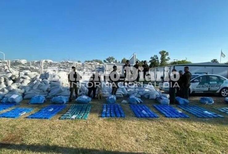 Imagen de Secuestran en el peaje de General Lagos 427 kilos de cocaína que iban a Buenos Aires