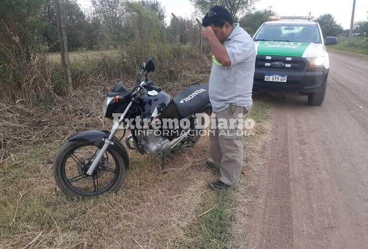 Imagen de Pueblo Esther: Operativo para recuperar una moto