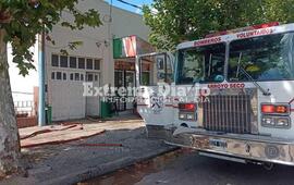 Imagen de San Mart&iacute;n al 900: Incendio en autoservicio c&eacute;ntrico