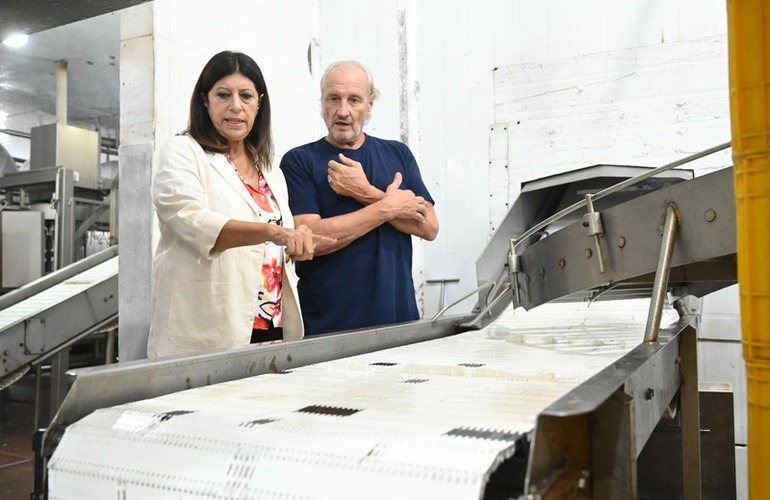 Imagen de Clara Garc&iacute;a critic&oacute; �la escasa respuesta y asistencia� a la producci&oacute;n av&iacute;cola de Santa Fe