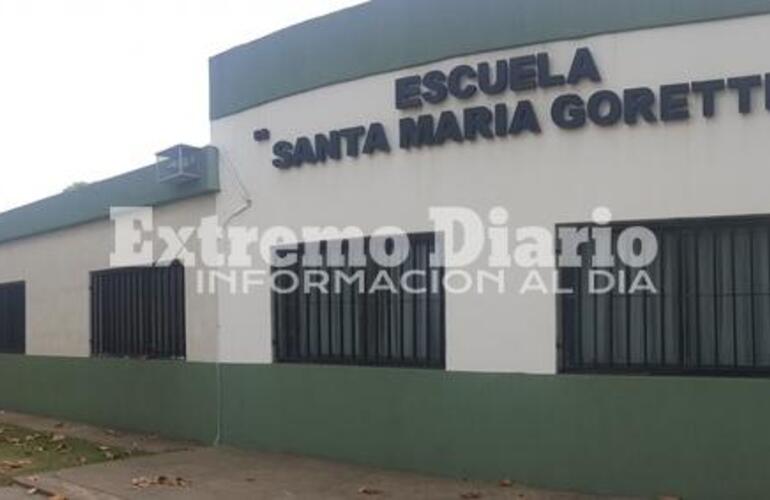 Imagen de Alumnos del Goretti venden fideos para viajar al Champaqu&iacute;