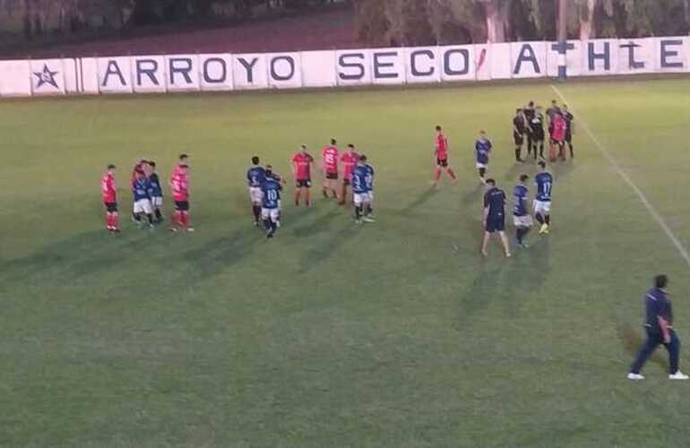 Imagen de Athletic venció 3 a 1 a Talleres por la 5ª fecha en Primera División.