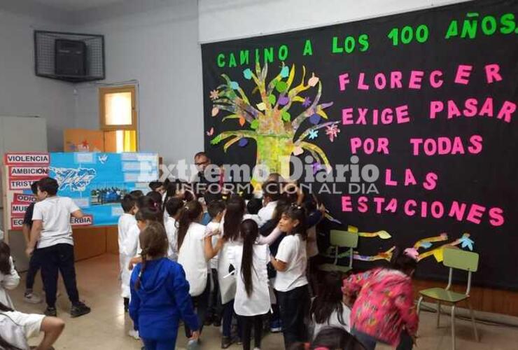 Imagen de La Escuela N°247 homenajeó a los héroes de Malvinas