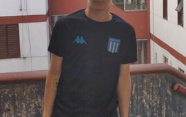 Imagen de Fausto Hern&aacute;ndez, arquero categor&iacute;a 2007, defender&aacute; la camiseta de Racing esta temporada
