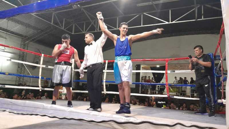 Imagen de 3 boxeadores del 'Zeballos Boxing' se destacaron en V.G.G.