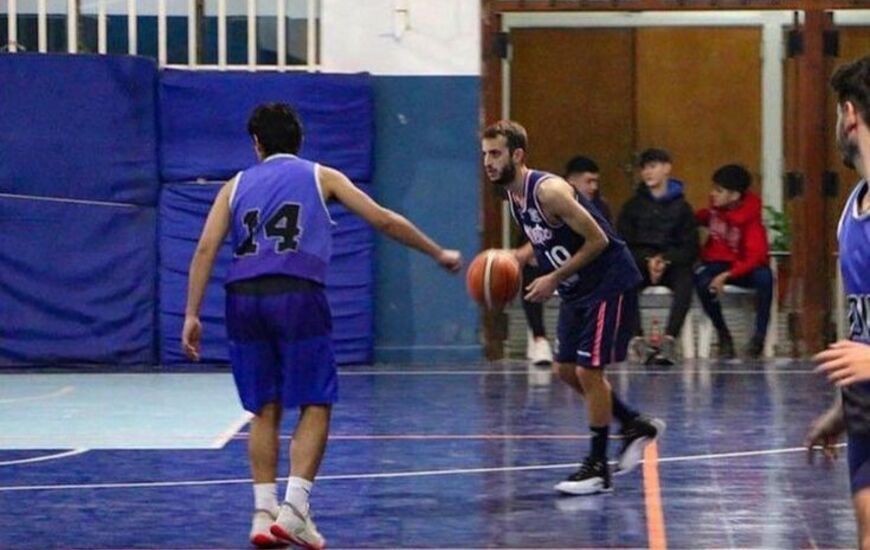 Imagen de Athletic derrot&oacute; 87 a 71 a Sacachispas en un amistoso previo al arranque de torneo