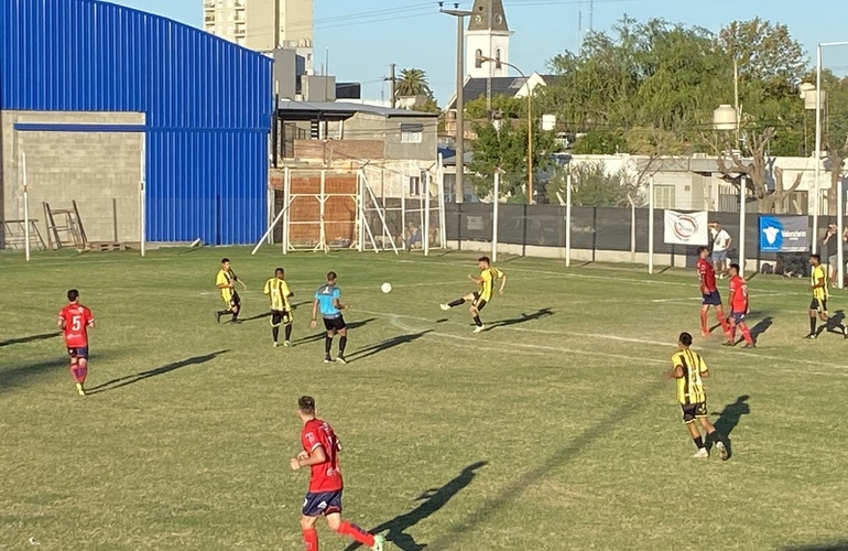 Imagen de Fecha 6: Talleres cayó 3 a 2 contra Empalme Central