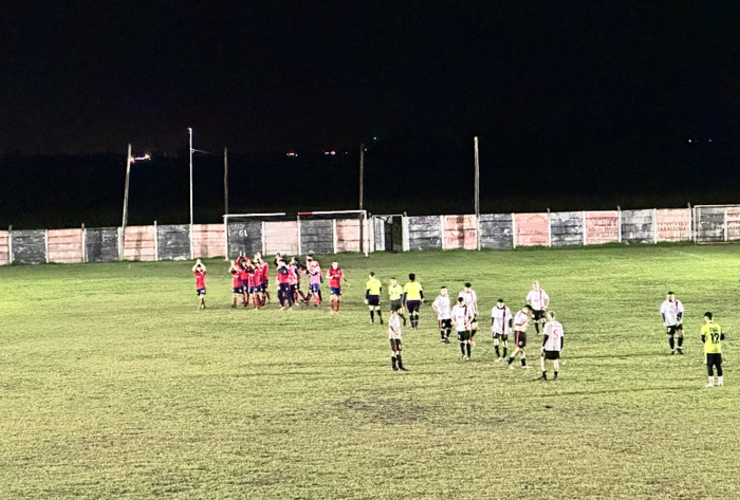 Imagen de Talleres le ganó 2 a 0 a Figherense en 1ª división por la fecha 7 del torneo.