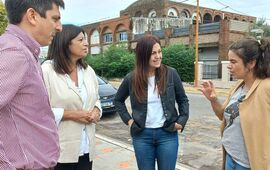Imagen de Clara Garc&iacute;a critic&oacute; la falta de asistencia ante la sequ&iacute;a durante una recorrida por Garay, San Javier y San Justo