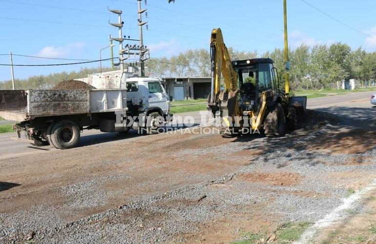 Imagen de Más cordón cuneta: comenzaron las obras en el acceso a la autopista