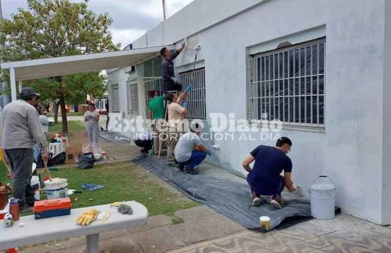 Imagen de Buscan colaboradores para pintar la fachada del Jardín Lucecitas del Paraná