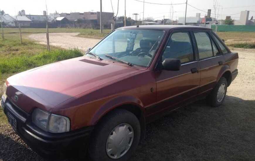 El autom&oacute;vil sustra&iacute;do ayer. Dominio TSN 888