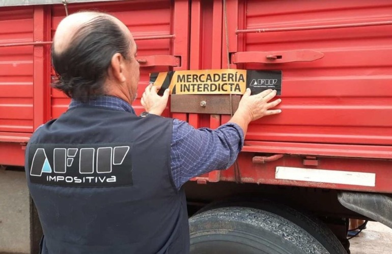 Imagen de Arroyo Seco y Venado Tuerto: Afip incautó 314 toneladas de granos transportadas de forma ilegal