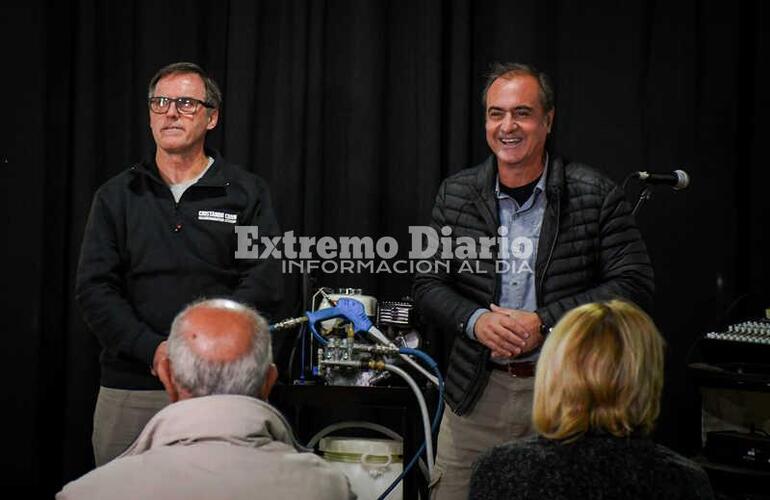 Imagen de Alvear: Presentación y demostración del sistema Water Mist.