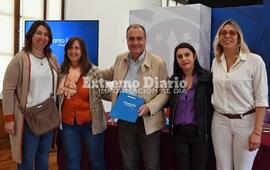 Imagen de Firma de convenio para el �Fortalecimiento de los Servicios Locales de Promoci&oacute;n y Protecci&oacute;n de los Derechos en la Ni&ntilde;ez�