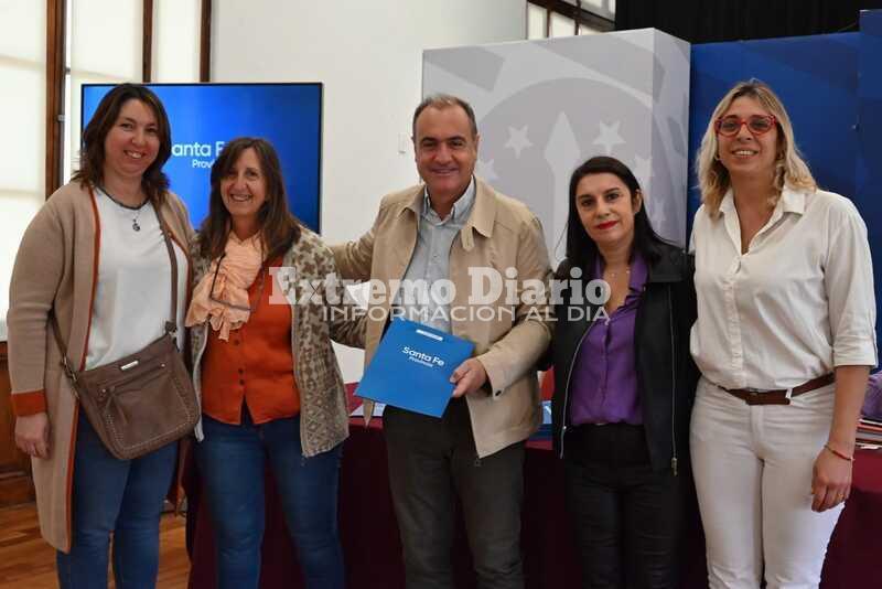 Imagen de Firma de convenio para el �Fortalecimiento de los Servicios Locales de Promoci&oacute;n y Protecci&oacute;n de los Derechos en la Ni&ntilde;ez�