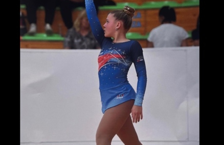 Imagen de Emilia Gianni, patinadora de Unión, salió 8º puesto en la Copa Argentina en Mendoza y clasificó al Campeonato Argentino Absoluto en Mar del Plata.