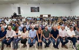 Imagen de El nuevo frente opositor firmar&aacute; su acta fundacional hoy en Cayast&aacute;