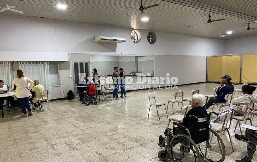 El Centro de Jubilados est&aacute; en H. Yrigoyen 531