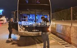 Imagen de Muri&oacute; un hombre tras ser embestido por un colectivo cuando cruzaba corriendo Circunvalaci&oacute;n
