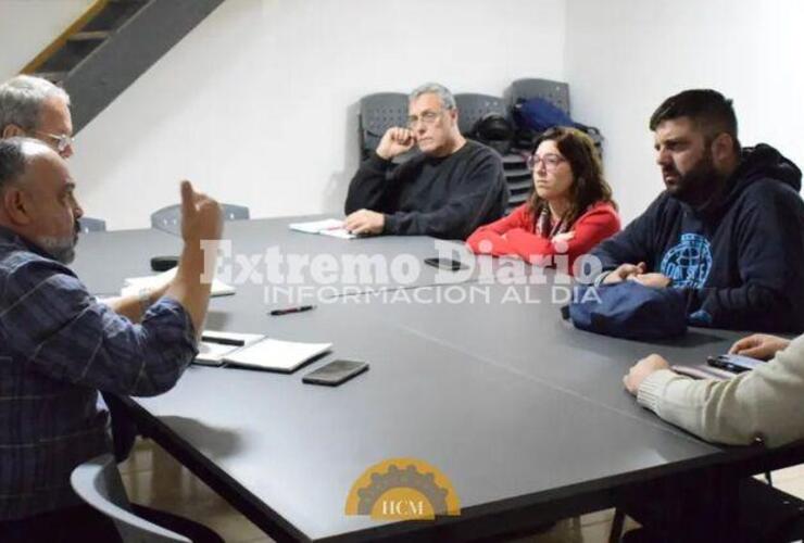 Imagen de Reunión de los concejales con Rosario Bus