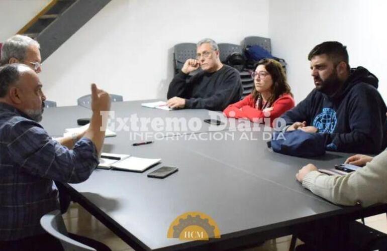 Imagen de Reunión de los concejales con Rosario Bus