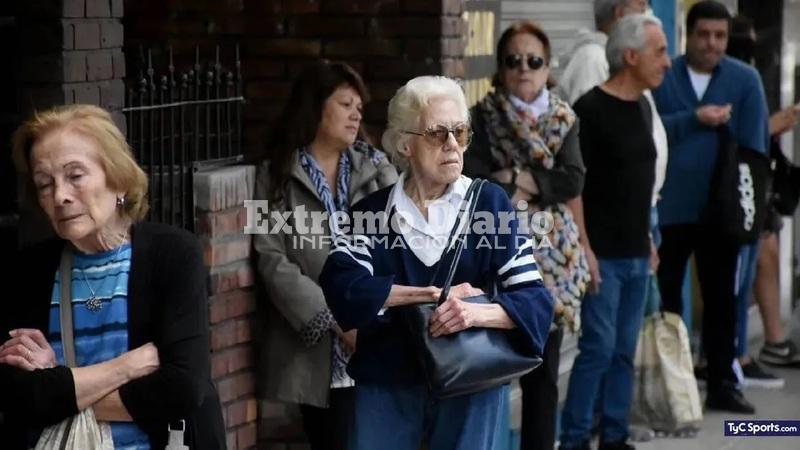 Imagen de Jubilados, pensionados y asignaciones familiares: de cu&aacute;nto ser&aacute; el aumento estimado de junio