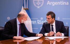 Imagen de Perotti mantuvo una reuni&oacute;n de trabajo con el ministro de Econom&iacute;a de la Naci&oacute;n, Sergio Massa