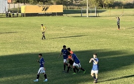 Imagen de 1&ordf; divisi&oacute;n: Athletic venci&oacute; 2-1 a Empalme Central por la fecha 11 del torneo.