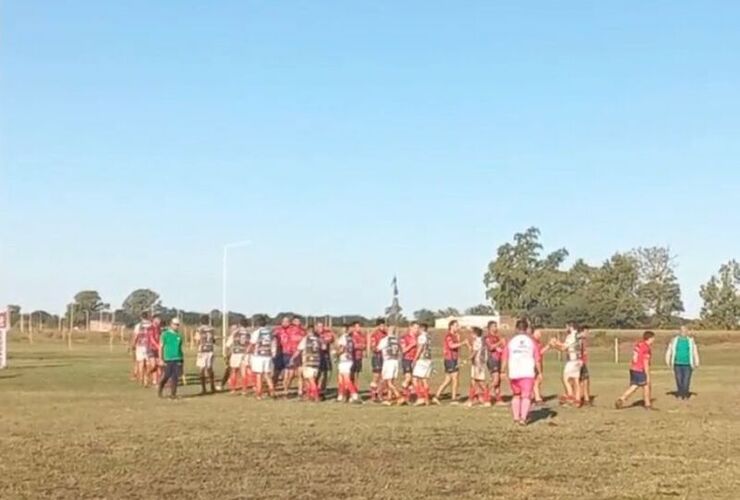 Imagen de El Plantel Superior de Talleres venció 34 a 8 a Roldán Rugby Club por la fecha 3 del Torneo Desarrollo