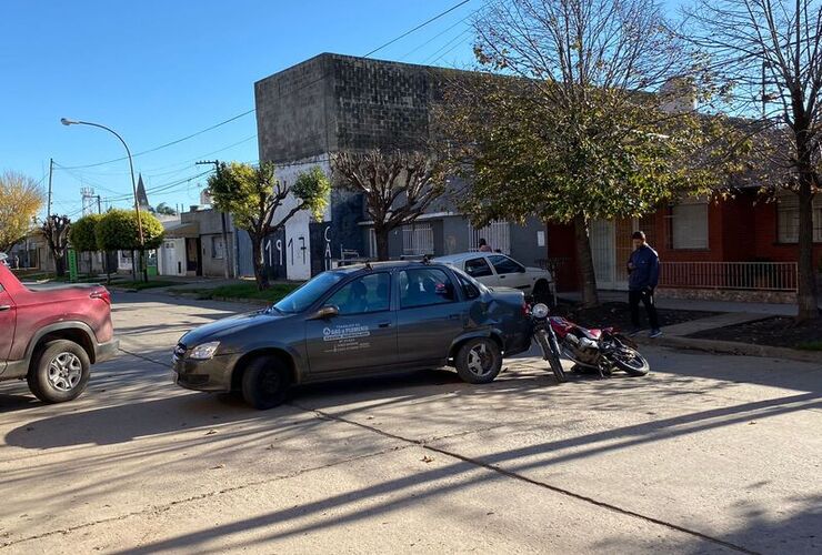 Imagen de Accidente de tránsito en Rivadavia entre Colón y Humberto Primo