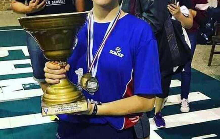 Imagen de Lola Tiz&oacute;n, jugadora de Uni&oacute;n, convocada para la Selecci&oacute;n Rosarina de V&oacute;ley.