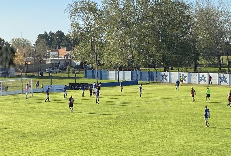 Imagen de Athletic venció 2 a 1 a Sportivo Figherense por la fecha 12 del Torneo Apertura