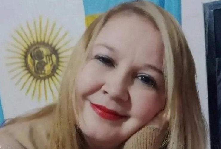 Por su parte, la letrada Casarrubia, quien asesora a los hijos de la v&iacute;ctima, precis&oacute; que Blanco �expuso en una transmisi&oacute;n en vivo una situaci&oacute;n de acoso sexual dentro de la Polic&iacute;a de Corrientes.