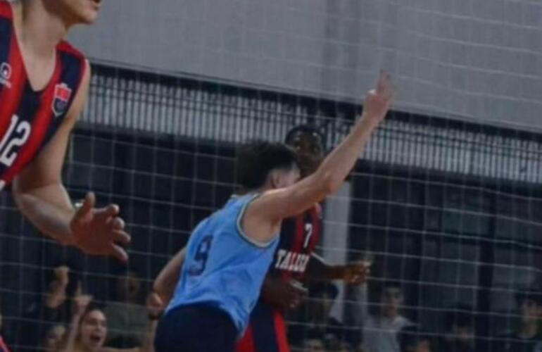 Imagen de Talleres cay&oacute; 78 a 73 en su visita a Los Rosarinos Estudiantil por la fecha 9 de la Superliga